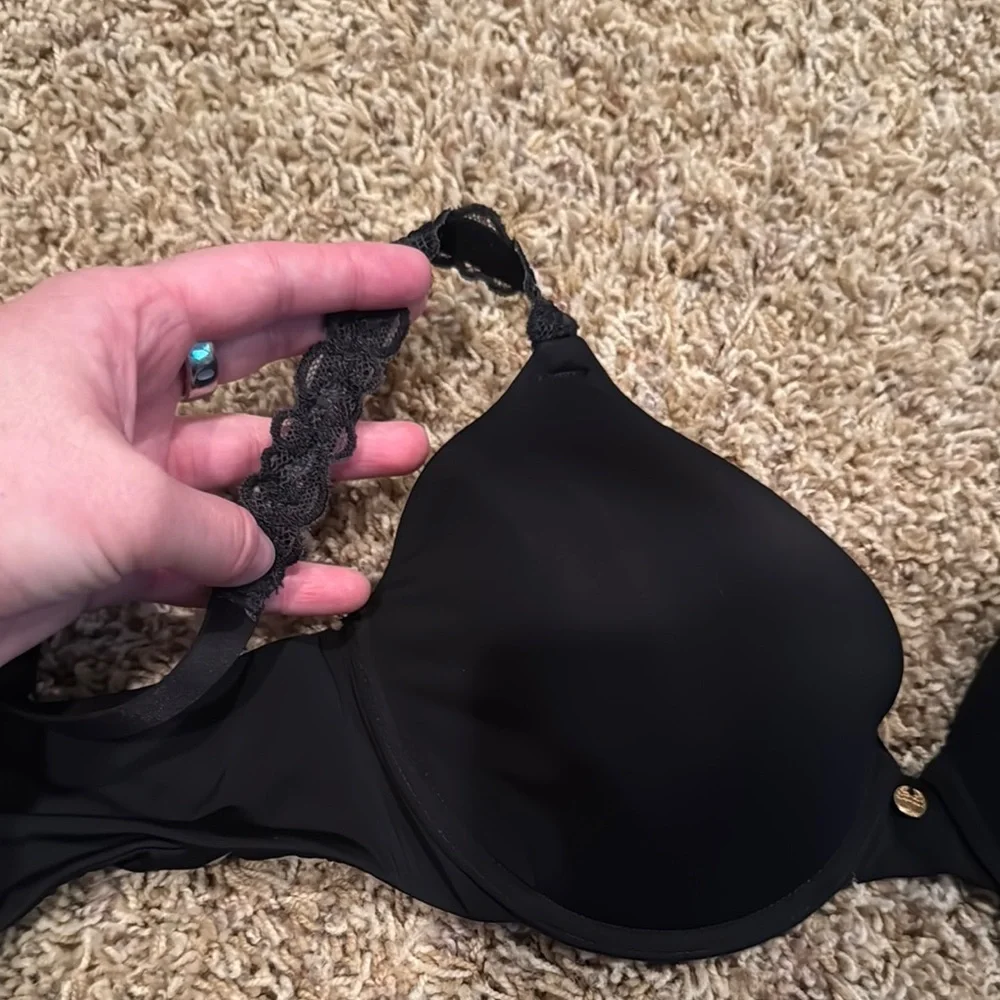 Natori Black Bra
